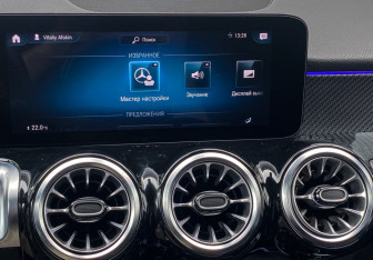Подержанный автомобиль Mercedes-Benz GLB 2021 года (26 фото)