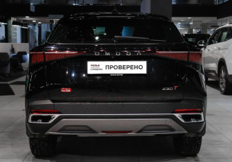 Подержанный автомобиль Omoda C5 2023 года (5 фото)