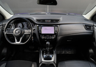 Подержанный автомобиль Nissan Qashqai 2019 года (9 фото)