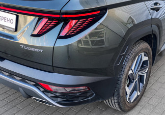 Подержанный автомобиль Hyundai Tucson 2022 года (8 фото)