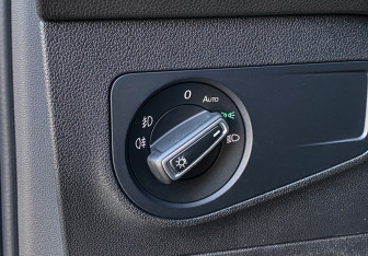 Подержанный автомобиль Volkswagen Tiguan 2019 года (17 фото)