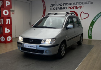 Подержанный автомобиль Hyundai Matrix 2006 года (2 фото)