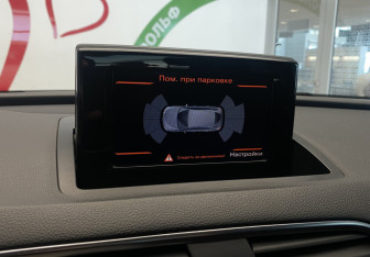 Подержанный автомобиль Audi Q3 2013 года (19 фото)