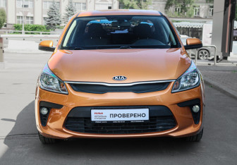 Подержанный автомобиль Kia Rio Sedan 2018 года (2 фото)