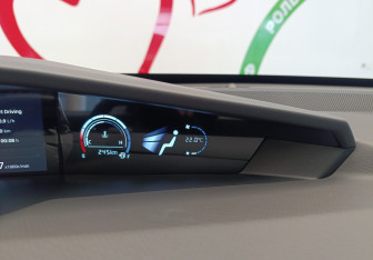 Подержанный автомобиль Changan UNI-V 2024 года (20 фото)