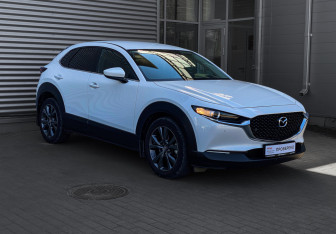Подержанный автомобиль Mazda CX-30 2021 года (3 фото)