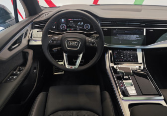 Новый Audi Q7 2025 (8 фото)