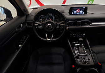 Подержанный автомобиль Mazda CX-5 2018 года (9 фото)
