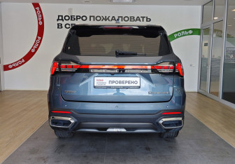 Подержанный автомобиль Geely Okavango 2023 года (5 фото)