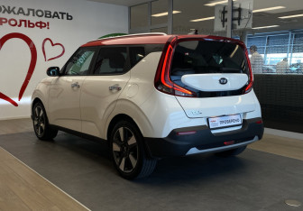 Подержанный автомобиль Kia Soul 2019 года (6 фото)