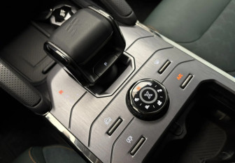 Подержанный автомобиль Jetour T2 2024 года (12 фото)