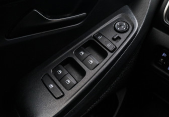 Подержанный автомобиль Hyundai Creta 2021 года (15 фото)