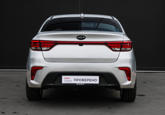 Подержанный автомобиль Kia Rio Sedan 2019 года (5 фото)