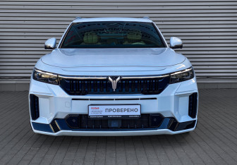 Подержанный автомобиль Voyah Free 2023 года (2 фото)