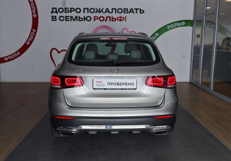 Подержанный автомобиль Mercedes-Benz GLC Coupe 2021 года (5 фото)