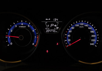 Подержанный автомобиль Hyundai Elantra Sedan 2015 года (17 фото)