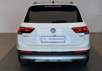 Подержанный автомобиль Volkswagen Tiguan 2019 года (5 фото)