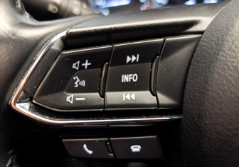 Подержанный автомобиль Mazda CX-5 2021 года (22 фото)