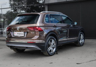 Подержанный автомобиль Volkswagen Tiguan 2017 года (4 фото)