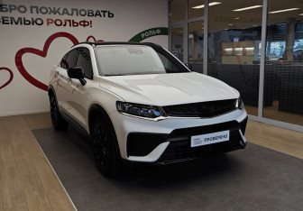 Подержанный автомобиль Geely Tugella 2024 года (3 фото)