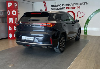 Подержанный автомобиль Exeed TXL 2023 года (4 фото)