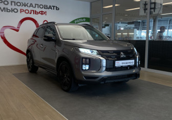 Подержанный автомобиль Mitsubishi ASX 2021 года (3 фото)