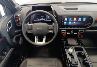 Подержанный автомобиль Haval Dargo 2023 года (14 фото)