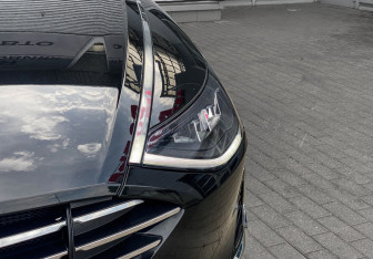 Подержанный автомобиль Hyundai Sonata 2021 года (4 фото)