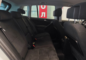 Подержанный автомобиль Volkswagen Tiguan 2016 года (7 фото)