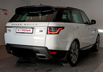 Подержанный автомобиль Land Rover Range Rover Sport 2018 года (4 фото)