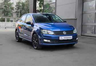 Подержанный автомобиль Volkswagen Polo Sedan 2019 года (3 фото)