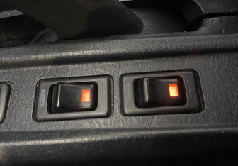 Подержанный автомобиль Nissan Almera Classic 2006 года (14 фото)