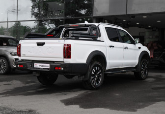 Подержанный автомобиль JAC T9 2025 года (4 фото)