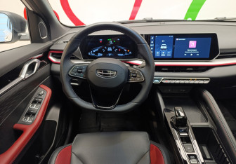Подержанный автомобиль Geely Coolray 2024 года (13 фото)