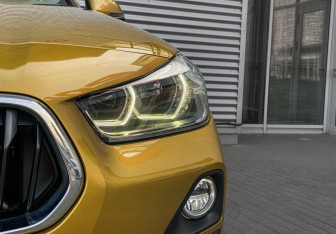 Подержанный автомобиль BMW X2 2019 года (4 фото)