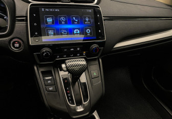 Подержанный автомобиль Honda CR-V 2020 года (13 фото)