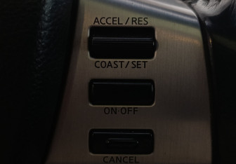 Подержанный автомобиль Nissan Murano Suv 2006 года (18 фото)