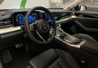 Подержанный автомобиль Hongqi H9 2023 года (16 фото)