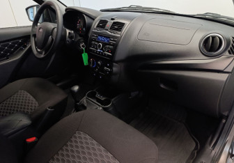 Подержанный автомобиль LADA (ВАЗ) Granta Liftback 2025 года (16 фото)