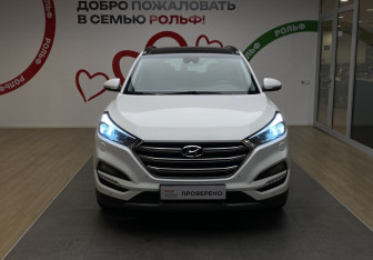 Подержанный автомобиль Hyundai Tucson 2015 года (2 фото)