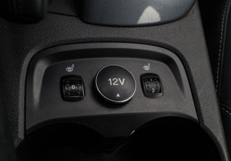 Подержанный автомобиль Ford Focus Wagon 2012 года (12 фото)