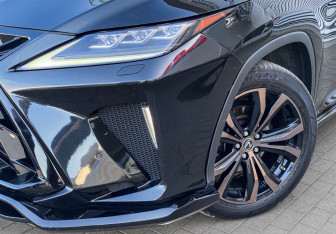 Подержанный автомобиль Lexus RX 2021 года (4 фото)
