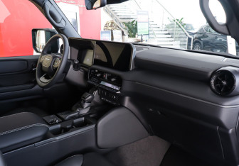 Новый Toyota Land Cruiser Prado 2025 (26 фото)