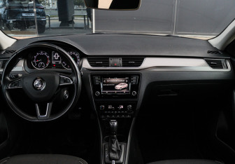 Подержанный автомобиль Skoda Rapid Liftback 2019 года (9 фото)