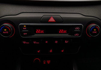 Подержанный автомобиль Kia Sorento 2019 года (18 фото)