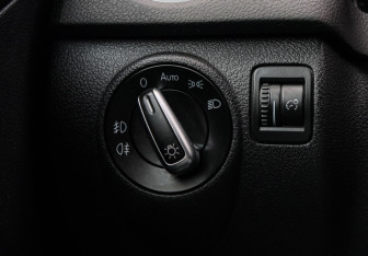 Подержанный автомобиль Volkswagen Tiguan 2013 года (18 фото)