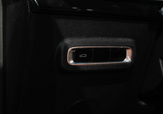 Подержанный автомобиль Omoda C5 2023 года (18 фото)