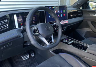 Подержанный автомобиль Volkswagen Tiguan 2025 года (21 фото)