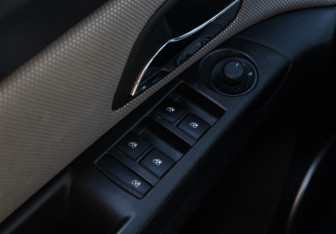 Подержанный автомобиль Chevrolet Cruze Sedan 2015 года (13 фото)