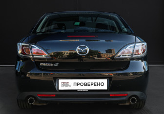 Подержанный автомобиль Mazda 6 Liftback 2010 года (5 фото)